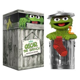Sesame Street SuperSize Vinyl Figure Oscar The Grouch