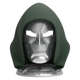 Marvel Game Mask Collectable Light Doctor Doom 30 cm