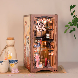 BOOK NOOK KIT - DIY - Under The Sakura Tree - 214pc + LED Light