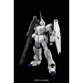 GUNDAM - Model Kit - PG Unicorn RX-0 1/60