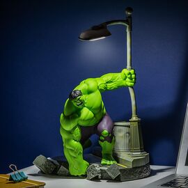 Marvel - Hulk Diorama Lamp / Fan Shop and Merchandise