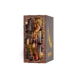 HARRY POTTER - BOOK NOOK KIT - Diagon Alley - 202pc + LED Light