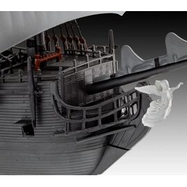 PIRATES OF THE CARIBBEAN - Black Pearl - Model Kit Click System 1/150