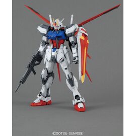 GUNDAM - Model Kit - Master Grade - Aile Strike Gundam - 18 CM