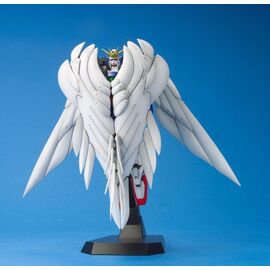 GUNDAM - MG Wing Gundam Zero Custom 1/100 - Model Kit