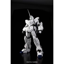 GUNDAM - Model Kit - PG Unicorn RX-0 1/60