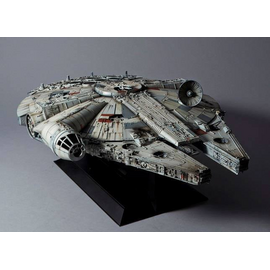 STAR WARS - Millenium Falcon - Model Kit Perfect Grade 48cm