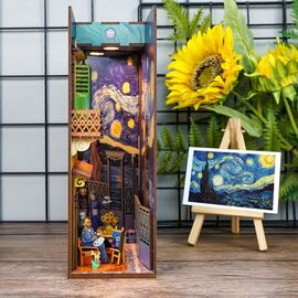 BOOK NOOK KIT - DIY- Vincent's World - 80pcs + LED Light