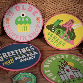 SHREK - 4 Embossed Metal Coasters