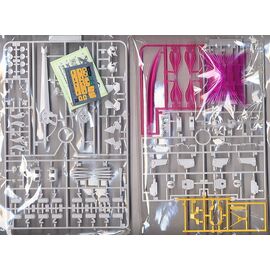 GUNDAM - MG 1/100 Crossbone Full Cloth Gundam - Model Kit