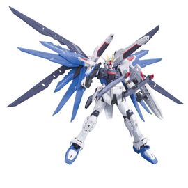 GUNDAM - RG 1/144 Freedom Gundam - Model Kit 13cm