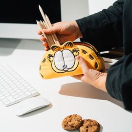 GARDFIELD - Heady - Plush Pencil Case