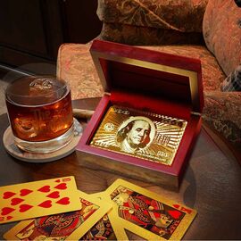 Mikamax - Gold Playing Cards Giftbox / Gadgets
