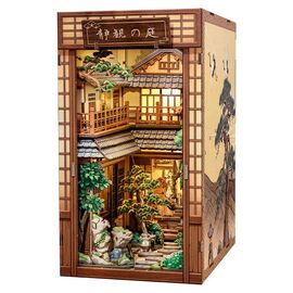Book Nook Serene Courtyard 22 x 12 cm