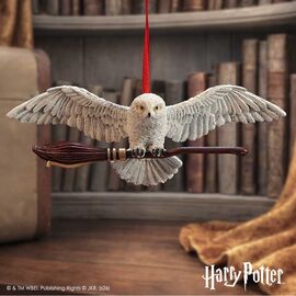 Harry Potter - Hedwig In Flight Hanging Ornament / Fan Shop and Merchandise