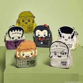 Universal Monsters by Loungefly Keychains Mini Backpack Blind Box Assortment (15)