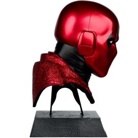 McFarlane - Red Hood Cowl - Chase Variant (Batman: Three Jokers) / Fan Shop and Merchandise