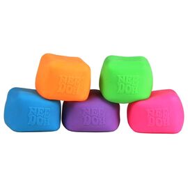 NeeDoh Squeeze Ball Nice Cube Glow (Glow in the Dark) 5 cm Display (12)