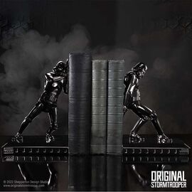 Stormtrooper Shadow Bookends / Fan Shop and Merchandise |  Techbox