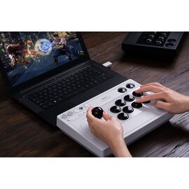 8BitDo Arcade Stick Xbox & PC White / Xbox Series X | Techbox