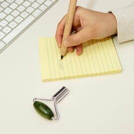 Jade Roller Pen / Gadgets |  Techbox