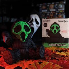 Ghostface - Fluorescent Green Collectible Vinyl Figure / Fan Shop and Merchandise |  Techbox