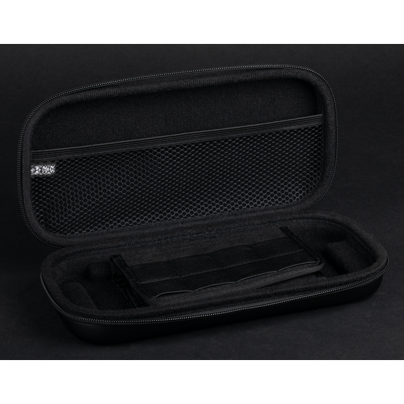 Konix One Piece Carry Case Marine Ford / Nintendo Switch - Nintendo Switch Accessories - Accessories for Consoles - Techbox