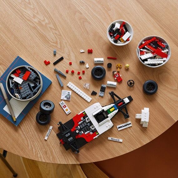 LEGO Icons - McLaren MP4/4 & Ayrton Senna (10330) / Toys - Lego - Collectibles - Techbox