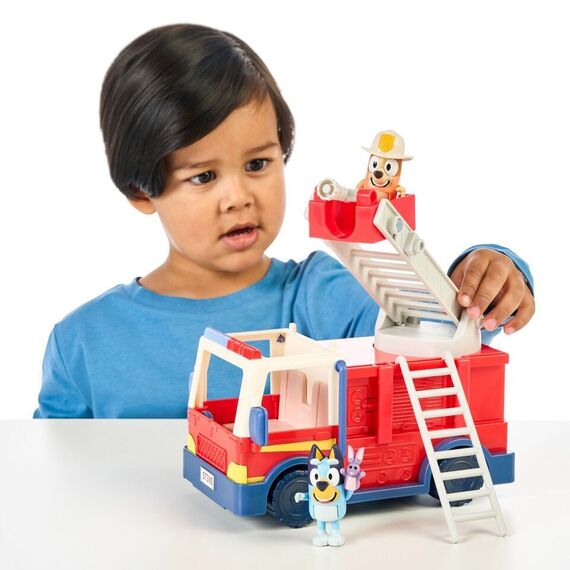 BLUEY FIRETRUCK (90246) / Toys