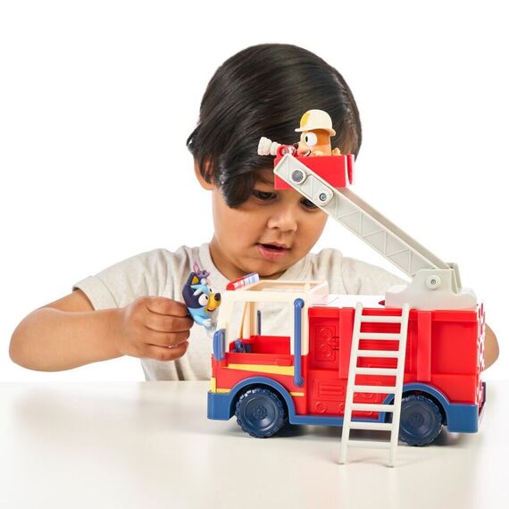 BLUEY FIRETRUCK (90246) / Toys