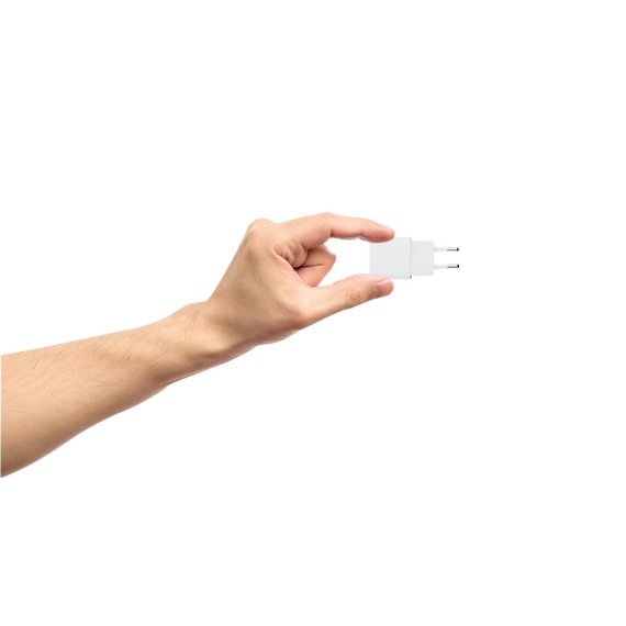 Xtorm - 20W GaN2 Ultra Home Charger USB-C PD/USB-A White / Electronics | Techbox