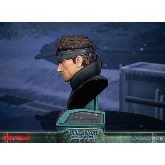 Metal Gear Solid (Solid Snake Grand-Scale Bust) RESIN Statue / Fan Shop and Merchandise |  Techbox