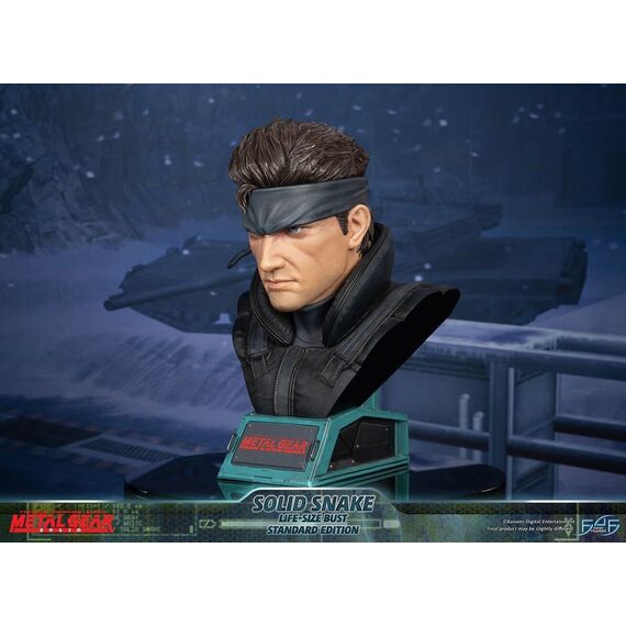 Metal Gear Solid (Solid Snake Life-Size Bust) RESIN Statue / Fan Shop and Merchandise |  Techbox
