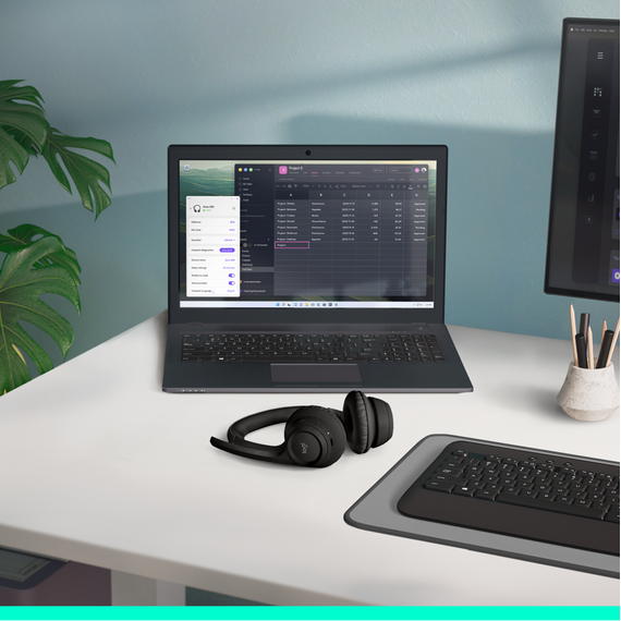 Logitech - Zone 300 wireless headset / Electronics