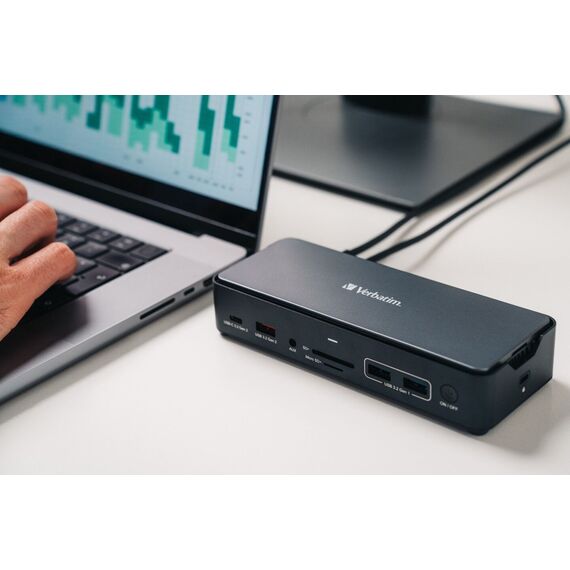 Verbatim - USB-C Pro Docking Station 15 Port w/SSD Included CDS-15SSD / Computers