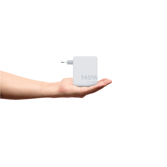 Xtorm - 140W GaN Ultra Travel Charger + USB-C PD Cable / Electronics - Travel Chargers - Smartphone Chargers - Techbox