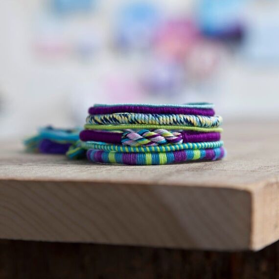 Loopdedoo - Kids Bracelet Maker Kit / Toys |  Techbox