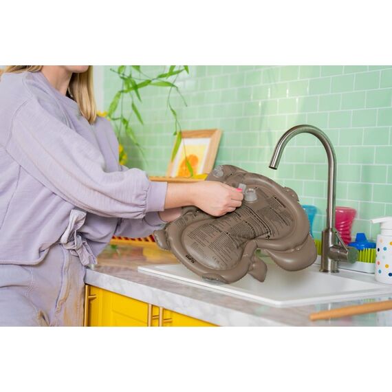 Bright Starts - Hungry Monkey™ Tummy Time Water Mat - (BS-16755) / Toys