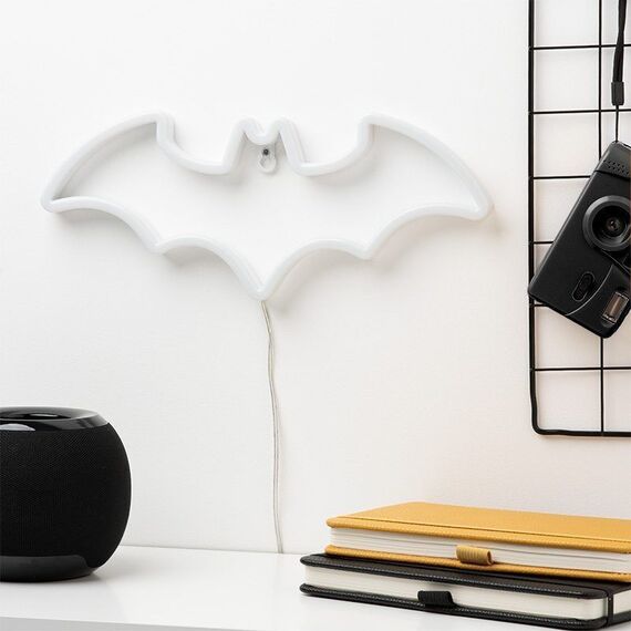 Batman Wall Mountable LED Neon Light / Fan Shop and Merchandise |  Techbox