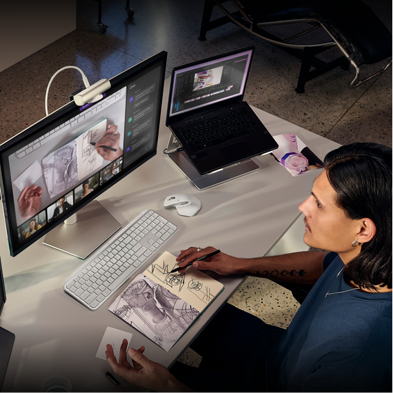 Logitech - MX Brio Ultra HD 4K Collaboration and Streaming Webcam - Pale Grey / Computers - Αταξινόμητα -  - Techbox
