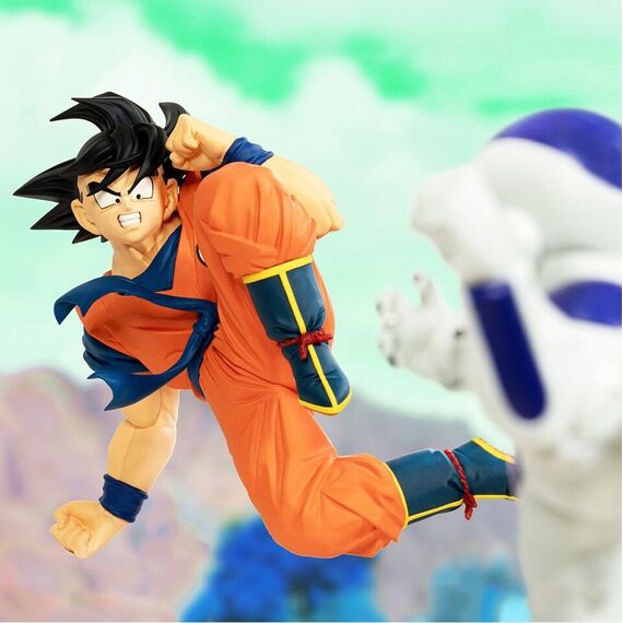 Dragon Ball Z - Match Makers-Frieza Figure / Fan Shop and Merchandise |  Techbox