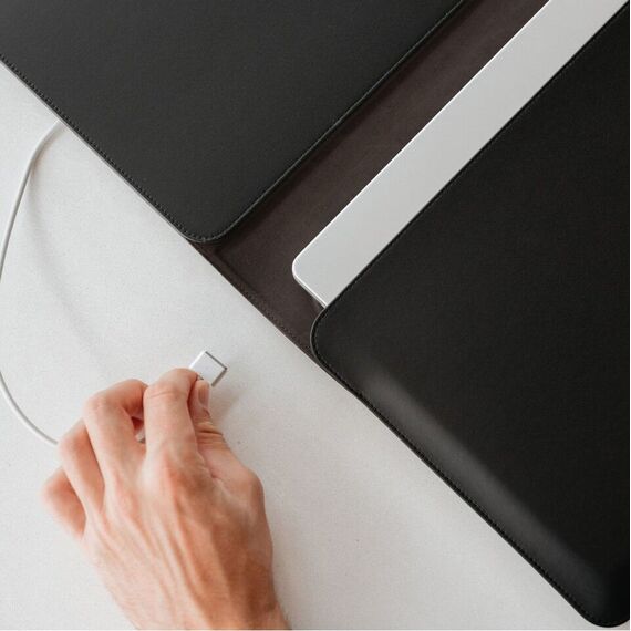 Orbitkey - Hybrid Laptop Sleeve - Black / Gadgets