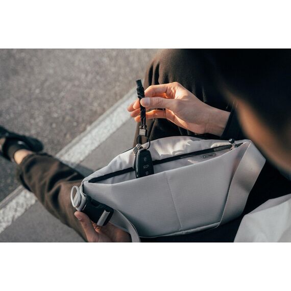 OrbitKey - Urban Loop Keychain - Black / Gadgets - Keychains - Gifts - Techbox
