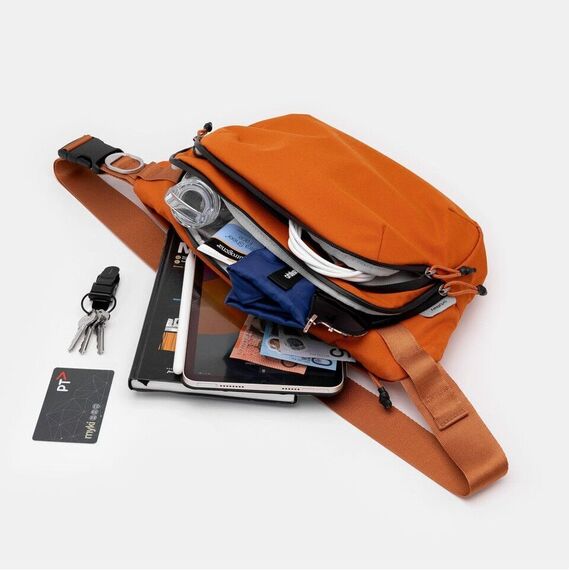Orbitkey - Urban Sling Plus (6L) - Terracotta / Gadgets