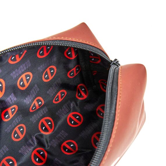 Marvel Deadpool vanity case |  Techbox
