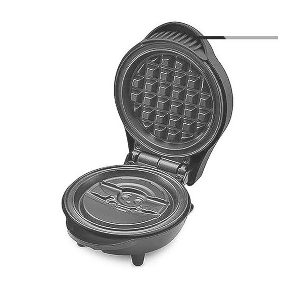 Star Wars The Mandalorian Mini Waffle machine