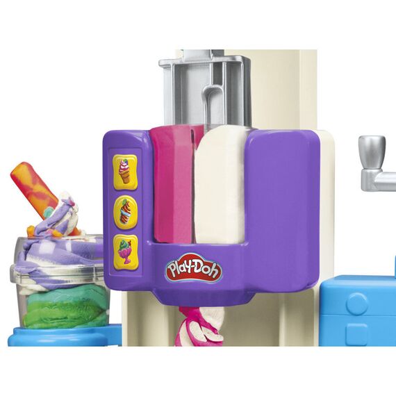 Play-Doh Multicoloured ice cream parlour