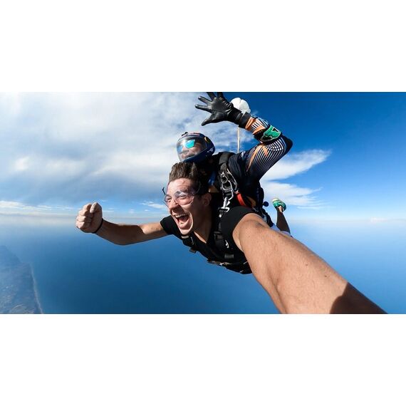 GoPro - Hand + Wrist Strap / Electronics