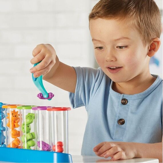 Learning Resources - Silly Science Fine Motor Sorting Set (LSP5542-SCA) / Toys