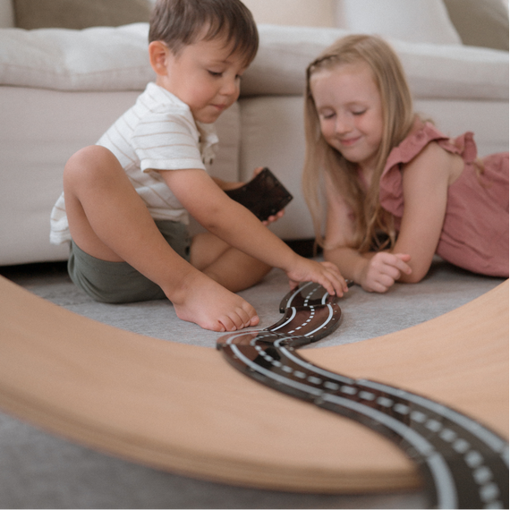 MAGNA-TILES - XTRAS Roads 12 Piece Set (90235B) / Toys